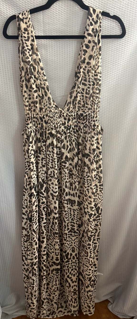 America & Beyond Leopard Print Deep V-Neck Smocked Waist Maxi Dress